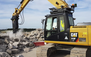 Новые гидромолоты Cat B-Series и GC S