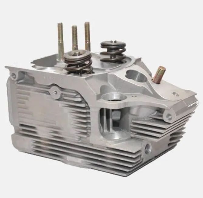 Deutz 04156916, 04157769 Головка блока цилиндров для двигателя BF6L913