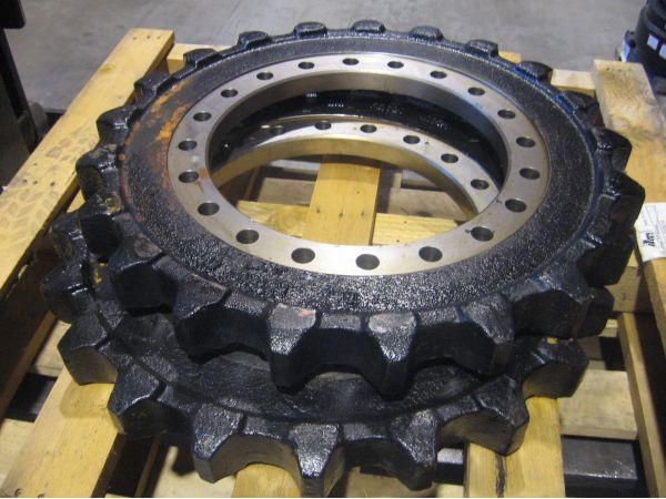 Звездочка ведущая Komatsu PC200 / PC220 20Y-27-11581