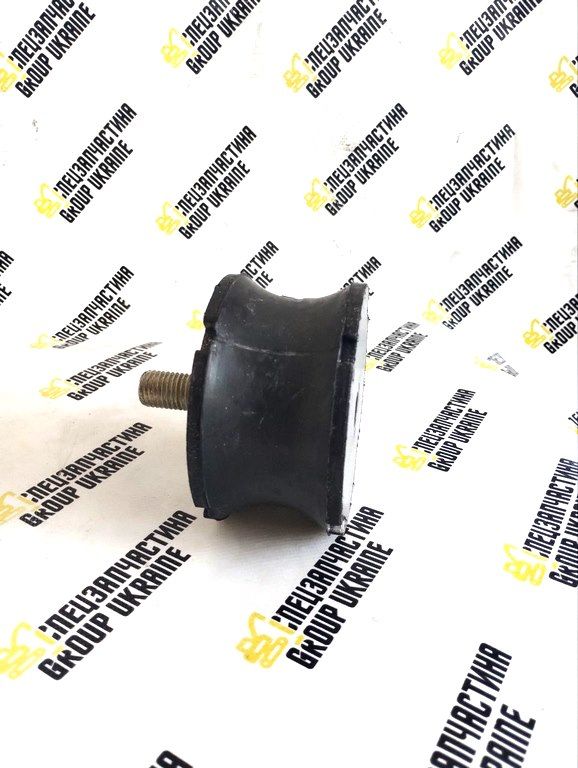 JCB 2622/33615 Подушка опоры двигателя VMT260