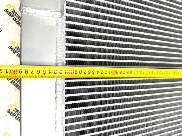 Радиатор масляный для экскаватора JCB JS330 30/927113