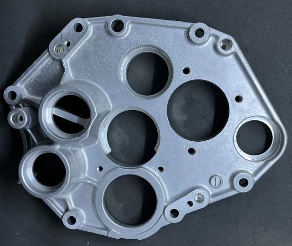 Kubota 34076-60465 Крышка КПП