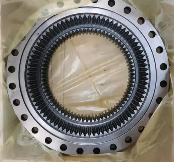 Корпус редуктора ZX240-3 1032490