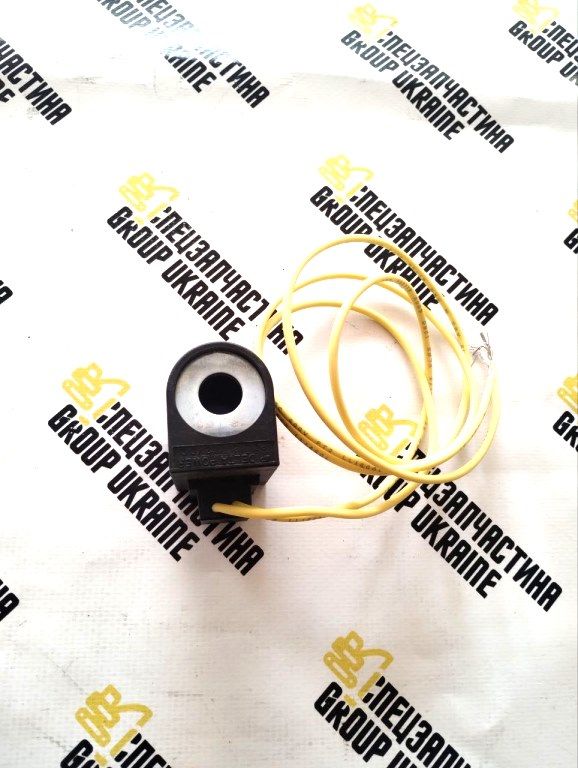 CNH 38400015 Соленоид 12vdc 12V