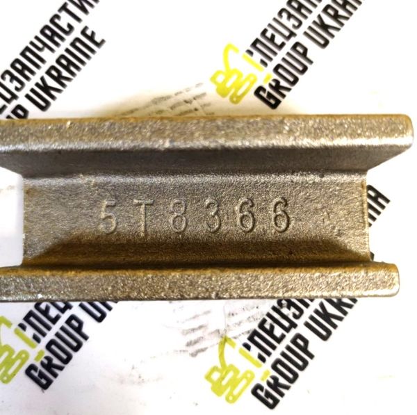 5t8366 Накладка поворотного круга, короткая Caterpillar 12H, 160H, 140H