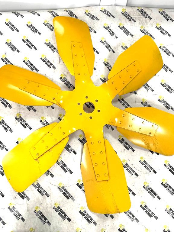 Komatsu 600-633-0851 Крыльчатка для двигателя D65A-8