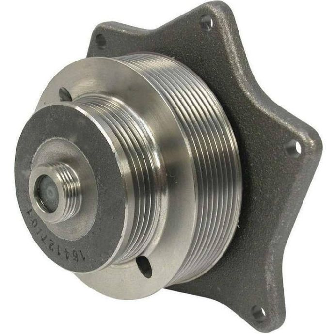 New Holland 82847714, 87801641, 87840689, 87840823 Водяной насос (помпа) для TV140, TM150