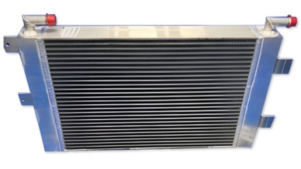 Case 87311847 Радиатор охлаждения двигателя для 821E