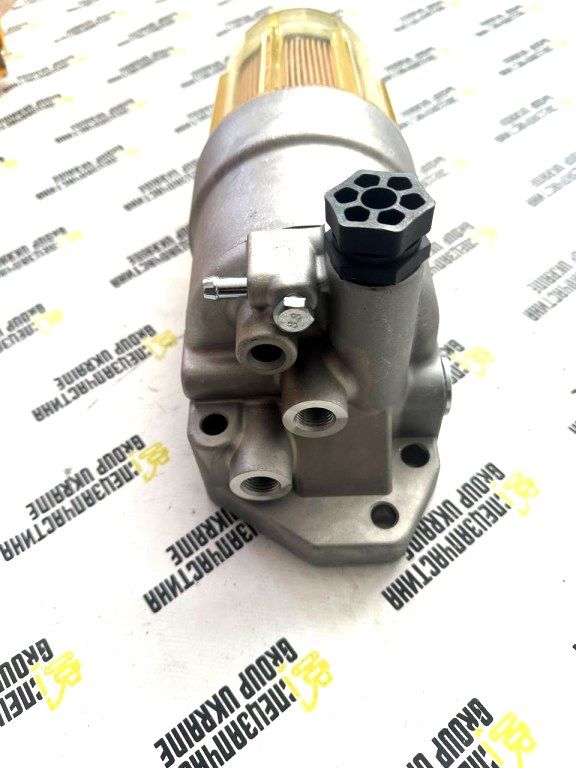John Deere 8980864341 Корпус (площадка) топливного фильтра тонкой очистки 4JJ1, 4HK1, 6HK1, 6WG1 ISUZU