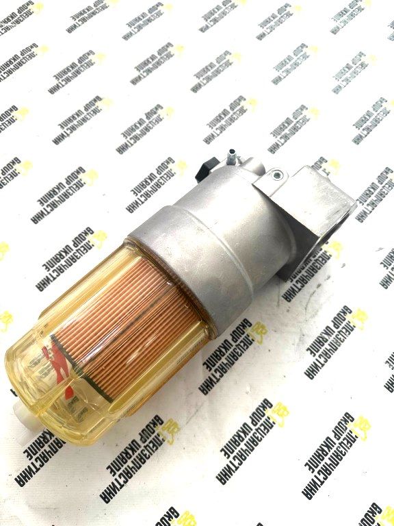 John Deere 8980864341 Корпус (площадка) топливного фильтра тонкой очистки 4JJ1, 4HK1, 6HK1, 6WG1 ISUZU