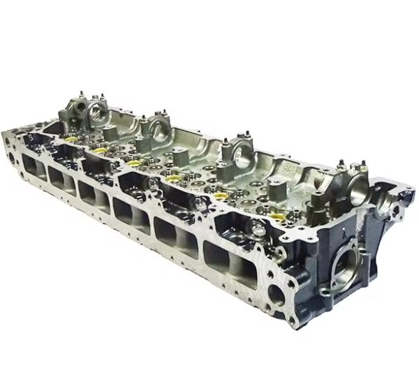 Isuzu 8982438200 Головка блока цилиндров (ГБЦ) 6HK1