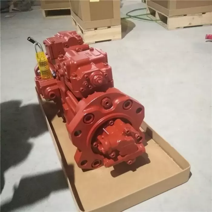 Основной гидравлический насос Hyundai R250LC-7 31N7-10010 K3V112DT
