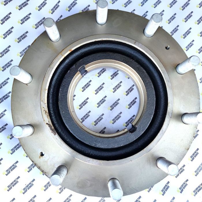 068056 (6194284M91, 87416108) Крышка ступицы Carraro