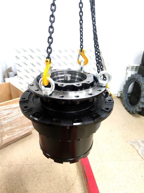 Бортовой редуктор HITACHI ZX240 9243839, 9256989