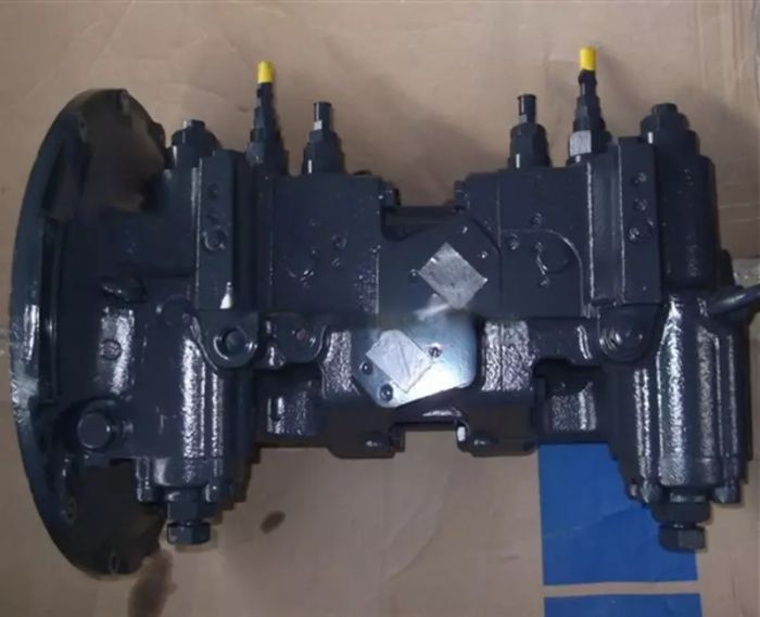 Насос гидравлический в сборе с фланцем (колоколом) Kawasaki K3V112DTK 708-2L-00150 PUMP ASS'Y