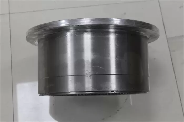 Корпус бортового редуктора 1025787 Hitachi ZX200 ZX220 (Хитачи)